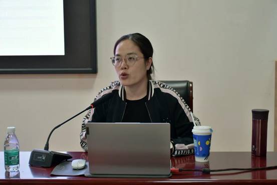 bfacd8f81c6b8716779d351ac4dae18